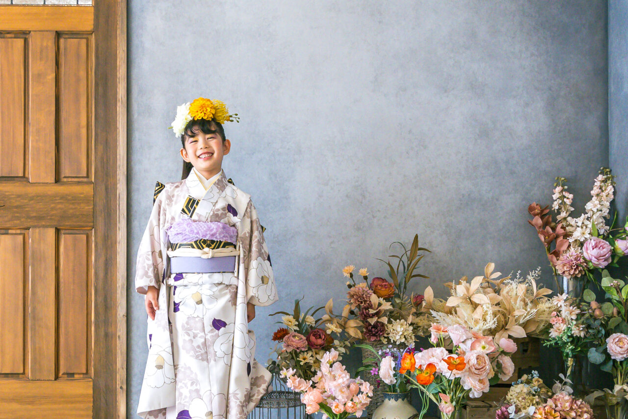 東京都墨田区の写真スタジオ・花と星フォトスタジオでは七五三や誕生日などに最適な子供写真館です。